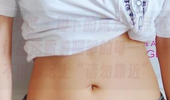 3Agirl女郎 – 脚下的风景有点不一样，丽儿的作品透露着腿部的每一个线条，恨不得标记上“请勿靠近”。