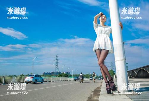 图包大赏：爱丝带你玩转袜子的缤纷世界