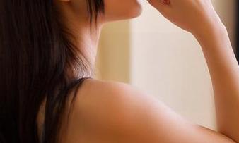 GIRLT果团网 – 高清夏日大作战：王语纯的“晒”图集！