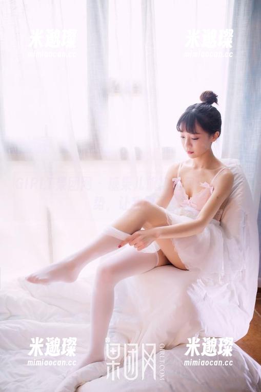 GIRLT果团网 - 糖果儿旗袍图包：这些姿势，让我懵了