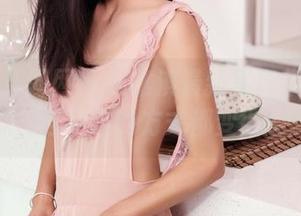 GIRLT果团网 – 莫雅淇最新写真集：穿上网袜，连走路的方式都变得别致！