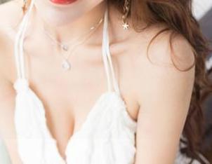 GIRLT果团网 – 她的私房美足合集，蜜桃Q妹儿把放飞自我和正常生活结合得煞有介事。