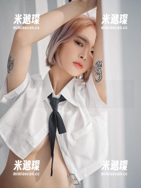 ArtGravia——Hyoyeon(김효연)的图库，宛如一本画册，翻哪儿都是惊艳。