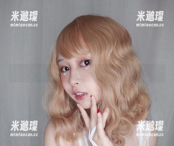 原图比故事更迷人，婚纱与PAKI酱的奇妙碰撞！