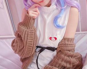 Sayo Momo的网袜全攻略：高清美图随意看，人生太需要这种细节了吧？