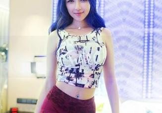 TuiGirl推女郎 – 最新图集：郑瑞熙的裸足旅程，时而像森林精灵，时而又像在家里撒欢的猫。