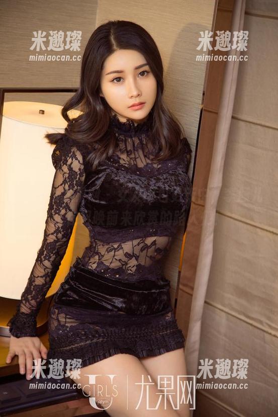 UGirls尤果网 - 女友图包更新中，李颜儿正在召唤前来欣赏的路人们！