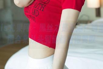 UGirls尤果网 – 黑丝才是王道！绮里嘉美图合集从头到脚都值得赞叹