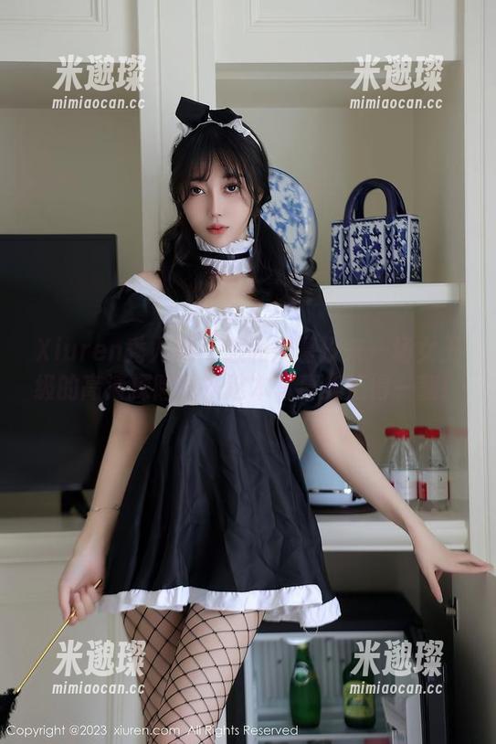 Xiuren秀人网 - 想和周慕汐来一场女王级的高清探险吗？这本写真集值得一翻！