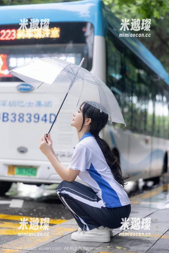 Xiuren秀人网 - 私拍流行：周慕汐baby的裤里丝，要不你们加2分，毕竟都是青春