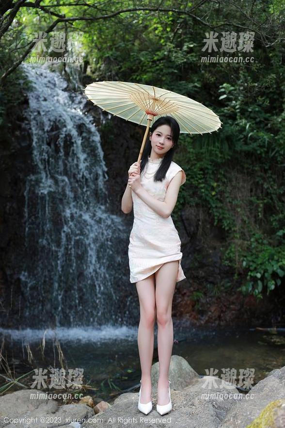 Xiuren秀人网 - 换个角度看夏诗雯Sally：高清原图中的甜心，虽然我还是看得一脸懵!