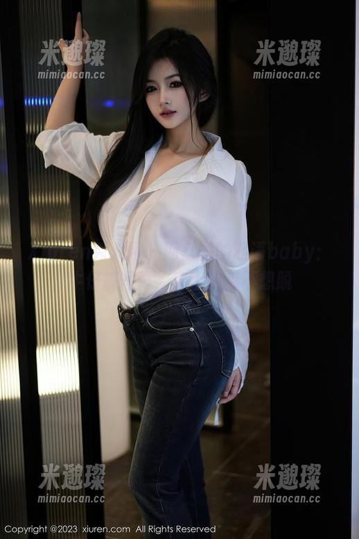 Xiuren秀人网-私语baby Xiuren秀人网 - 网盘里的私语baby:牛仔裤写真,穿上之后不想脱