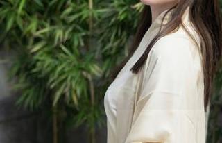 Xiuren秀人网 – 吊带下的软软子，观看她的心思我学会了些啥？