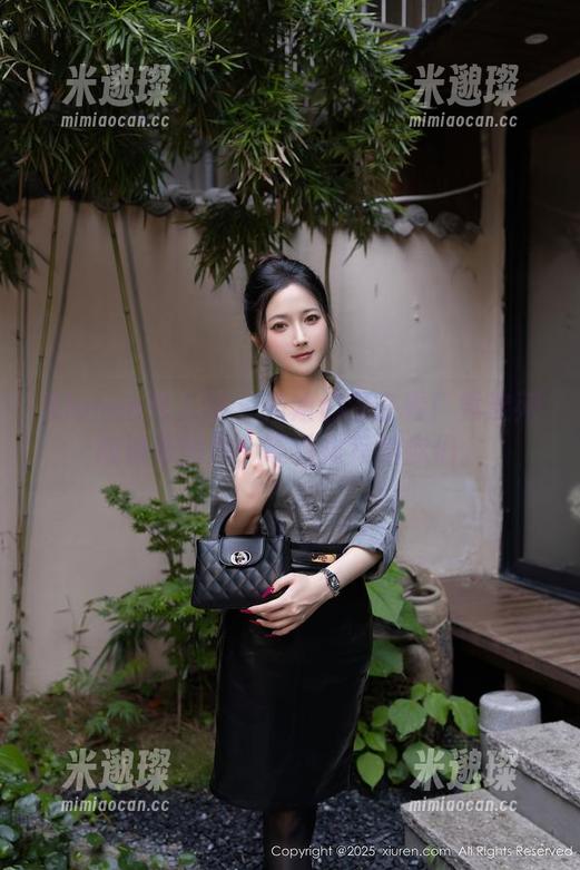 Xiuren秀人网-黄歆苑 Xiuren秀人网 - 姐姐们都在看!黄歆苑的资源图包,硬核推荐给你们。