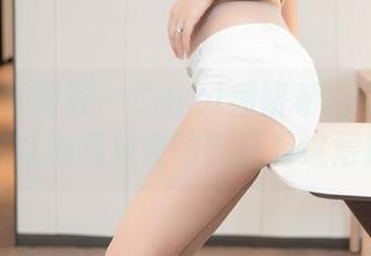 YouMi尤蜜荟 – Carol周妍希的空姐美图：你以为我只会飞？还有这层撩！
