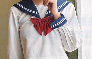 YouMi尤蜜荟 – 嘘～艰涩的图集名，戴渃欣的私房裤里丝之旅，等你解锁