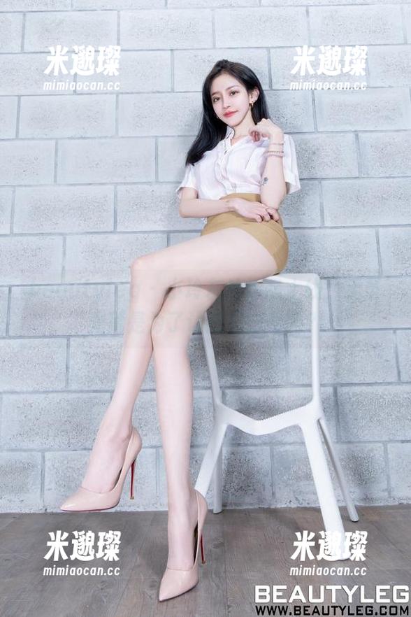 beautyleg-小玲 beautyleg - 小玲灰丝作品上线,无圣光就是为了让我们好奇吗?