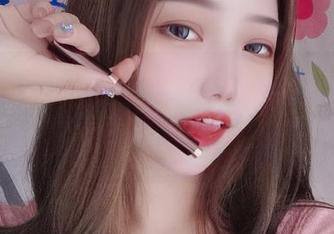 套图碟中谐音：eloise软软的6月日常第二弹，机场、家庭、还有下载友情，哈哈！