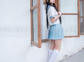 每一张泳衣都让人想多看几眼，rua阮阮更新又来了，图可真美！