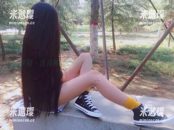 丝月神 微密圈 - 丝月神的图包真会玩,浓厚的‘裸足’气息