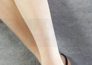 丽柜 – Amily这套礼服全套，一张图片能让你想入非非？