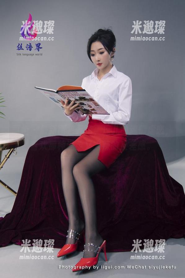 丽柜-凉儿 丽柜 - 最新图包登场,凉儿的迷情虐恋,喜欢那种温柔又火辣的反差感。