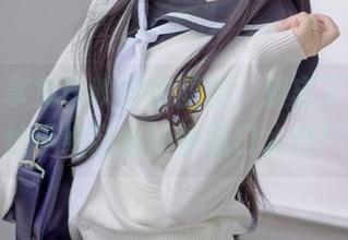 动手分享兔玩映画的图包，别忘了这些白丝小细腿会让你流口水的！