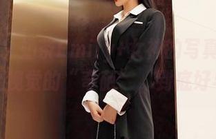嗲囡囡 – 奶茶Emily+女神的写真组合，称得上视觉的“奇葩”，到底好与坏？