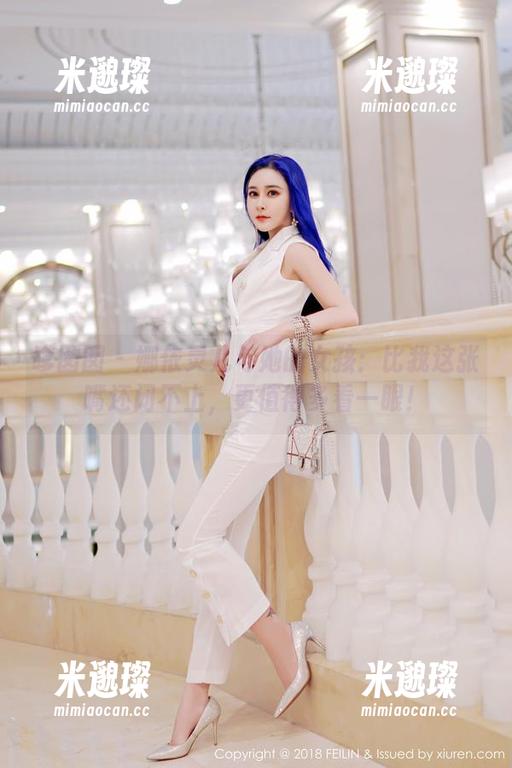嗲囡囡-娜依灵儿 嗲囡囡 - 娜依灵儿与她的女孩:比我这张嘴还闭不上,更值得多看一眼!