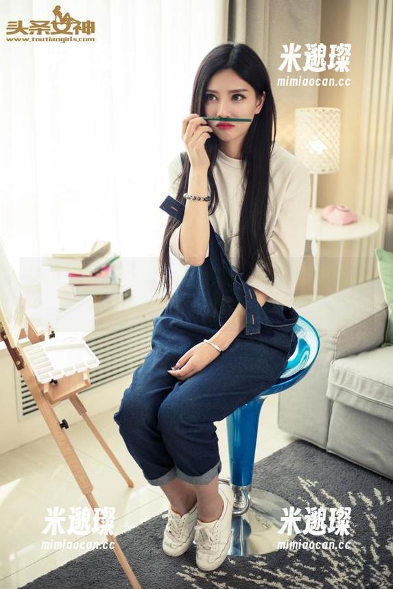 头条女神 - 这种肉丝定制，只有信悦儿能驾驭吧