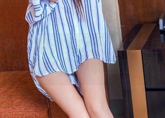 头条女神 – 易阳的魅力：高清美图中的健身辣妹们，你敢直视吗？
