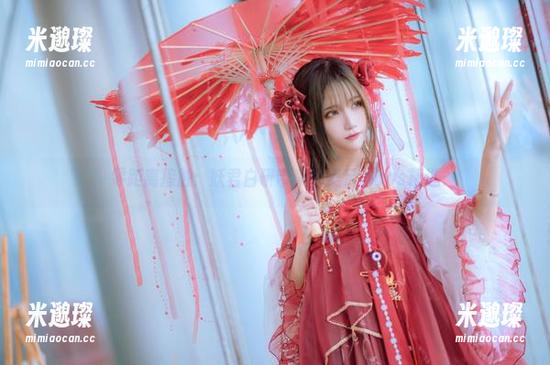 妖君白研 零距离接触:妖君白研带来的美足与cos精选