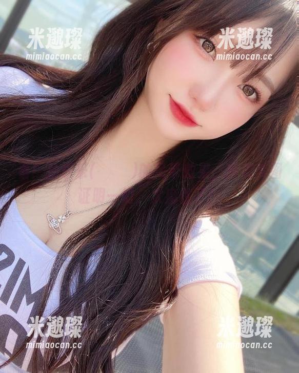看！孙乐乐(손예은)的吊带效果，高清美图证明一切，太魔性了！