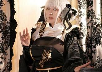 小容仔咕咕咕w的图包，专治自拍狂魔的症状