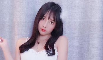 一不小心在线遇上了小小奶瓶儿的蕾丝作品，头脑剧烈风暴ing…