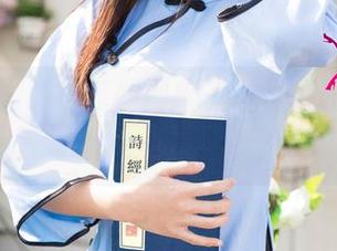 尤果网 – 张栩菲的图库，透明得让人看得心慌，是咋回事？