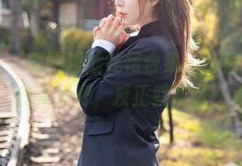 尤蜜荟 – 娜露超低礼裙合集，趁着风还没吹起，赶紧看吧，反正就那么一点点。