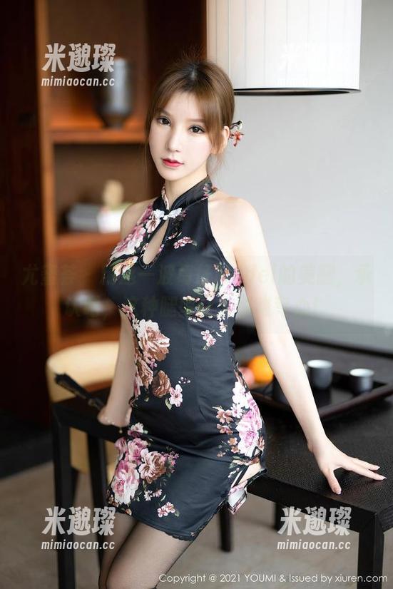 尤蜜荟 - 精选一波葛征Model的美腿，承认吧，这种腿型让人很难专心！