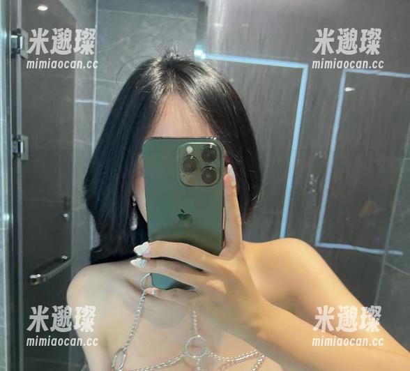 微密圈 - 看张鑫baby的粉色原图，竟让我想到了小时候的糖果！要不要买点零食搭配？！