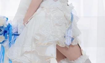弥音音ww的红裙写真集：被裙摆迷得不要不要的精选