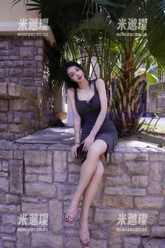 微密圈 - 办公室吗？徐珺大哥的写真集更新你怎么看！