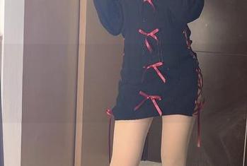 木之本果的PINK作品集更新，颜色和情绪让我迷失了一会儿…
