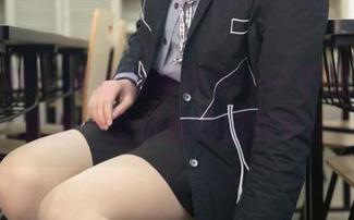 梦丝女神 – 灵唯的连体衣——不仅是福利，还是一份沉重的图包责任！