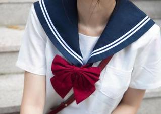 梦丝女神 – 高清免费图集：玥玥在田园撒萌，你会被融化吗？