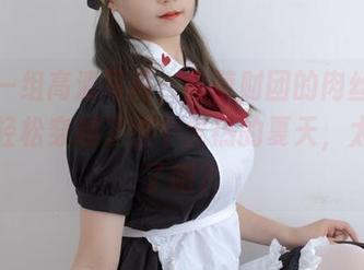 又是一组高清写真，森萝财团的肉丝少女们，轻松穿越了这个火热的夏天，太会玩了吧？