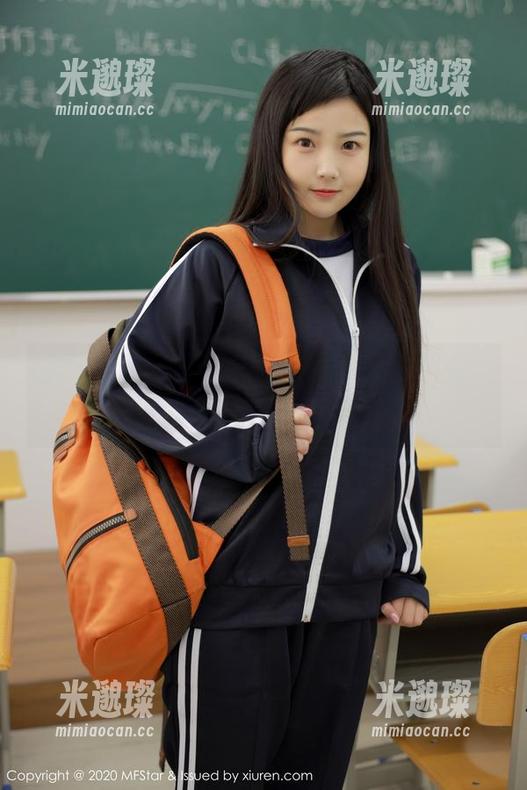 模范学院 - 白茹雪Abby红裙舞，图包竟然免费的！说实话，还蛮期待的！