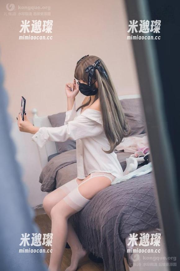 奶牛少女，流年不停w的照片里掉了一颗糖？