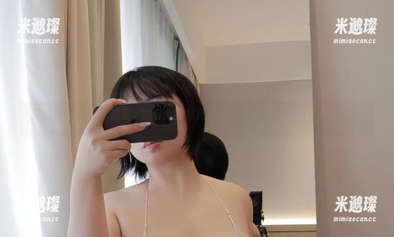 瑜瑾u 微密圈 - 纯白加瑜瑾u的组合就像网盘加速下载,明明白白的乐趣!