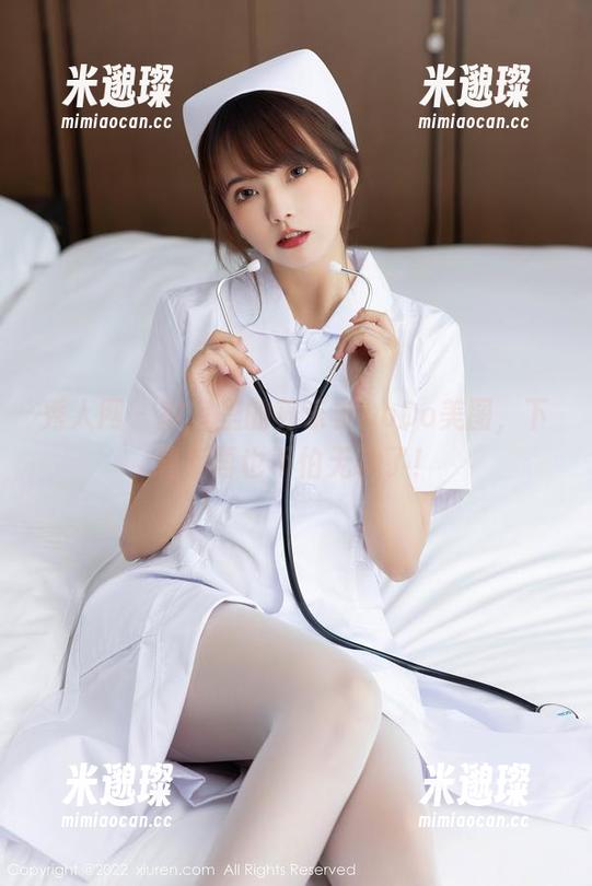 秀人网-养乐多DoDo 秀人网 - 教室里的养乐多DoDo美图,下载后再也不怕无聊了!
