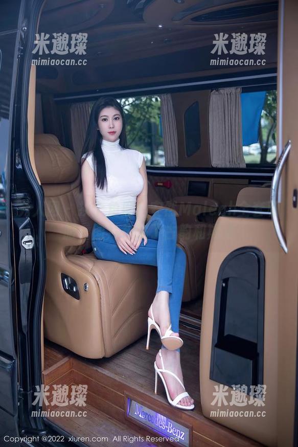秀人网 - 换个角度！安然Maleah全套和服，图片布满了古韵和期待
